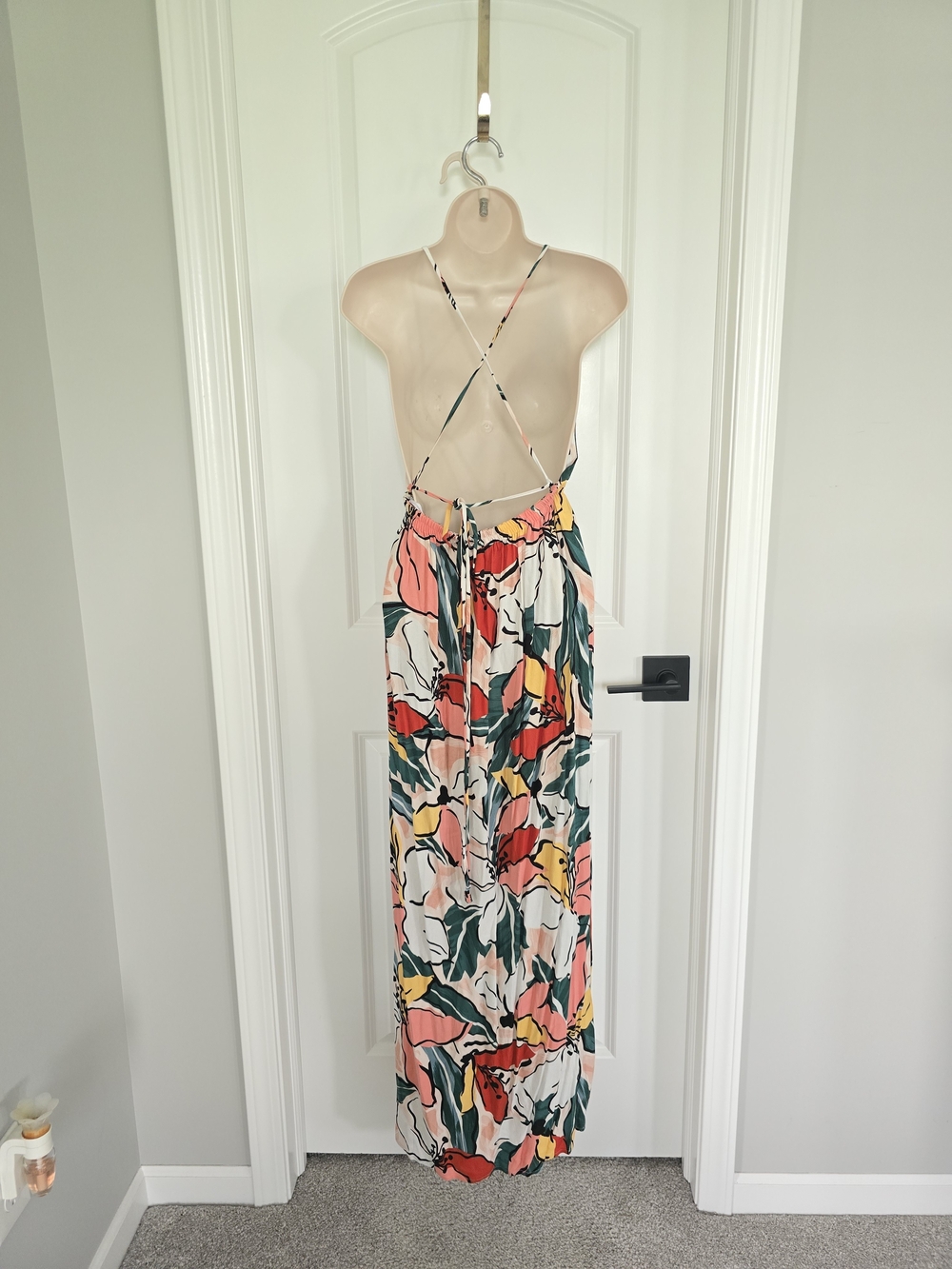 Lulu's Floral Maxi Dress in Coral, Yellow & Green - Picture 2 of 3